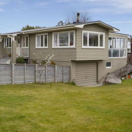Adventurers Retreat Villa Taupo Luaran gambar